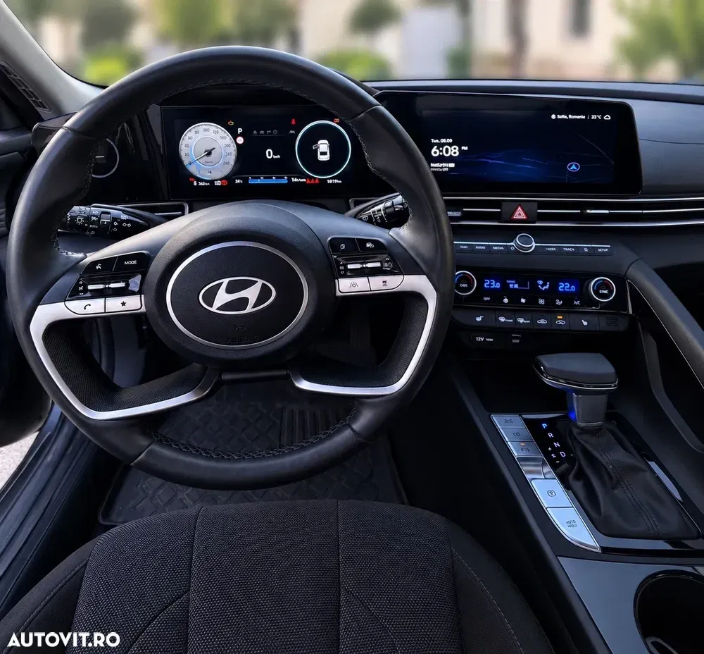Hyundai Elantra VII 1.6 l 123 CP CVT Highway — imagine 2