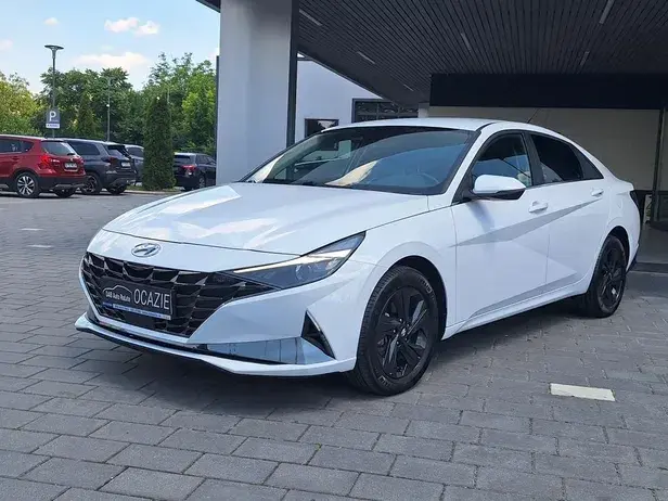 Hyundai Elantra 1.6 l 123 CP CVT Highway