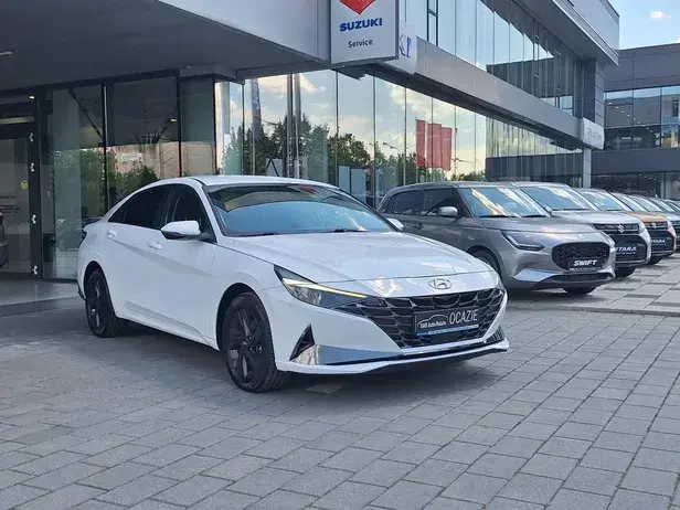 Hyundai Elantra 1.6 l 123 CP CVT Highway
