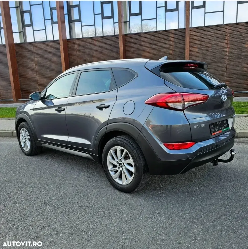 Hyundai Tucson blue 1.7 CRDi 2WD DCT Premium — imagine 6