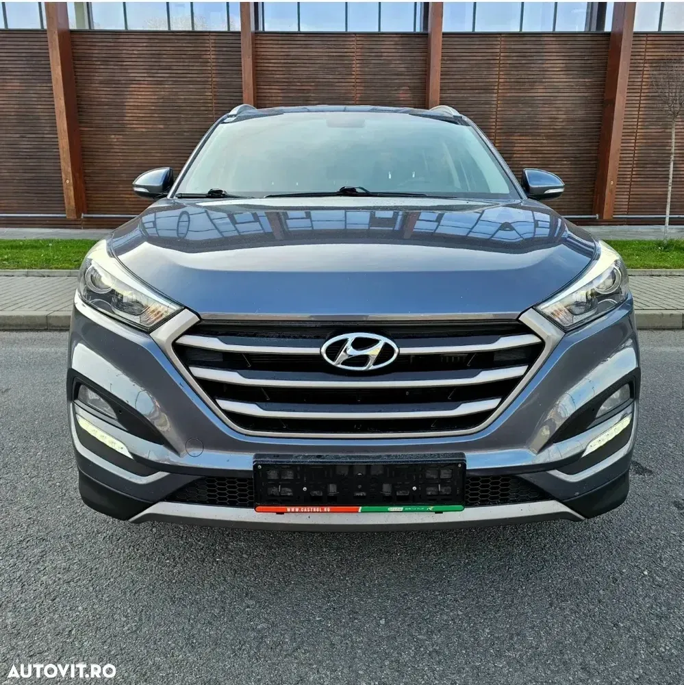 Hyundai Tucson blue 1.7 CRDi 2WD DCT Premium — imagine 2