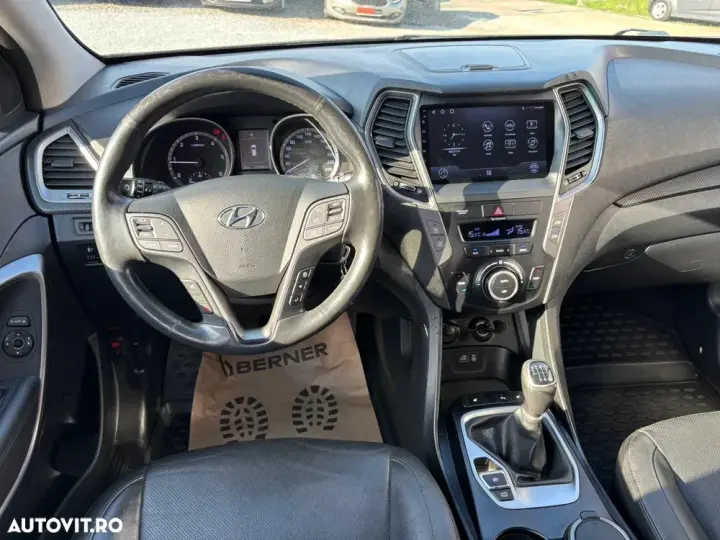Hyundai Santa Fe III