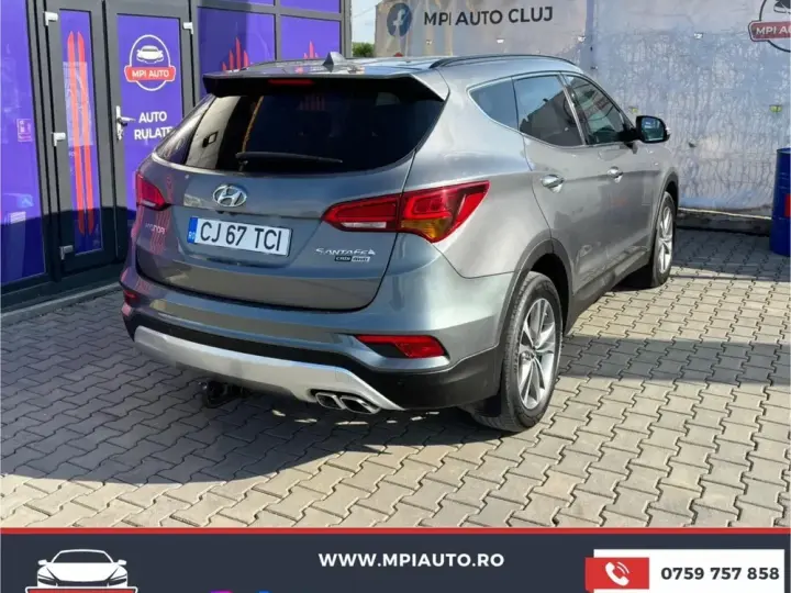 Hyundai Santa Fe III