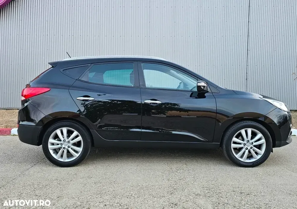Hyundai ix35 2.0 CRDI 4WD Automatik Luxury — imagine 4