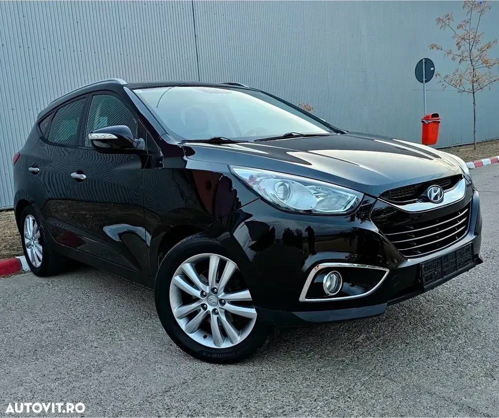 Hyundai ix35 2.0 CRDI 4WD Automatik Luxury — imagine 3