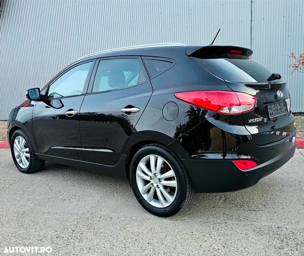 Hyundai ix35 2.0 CRDI 4WD Automatik Luxury — imagine 6