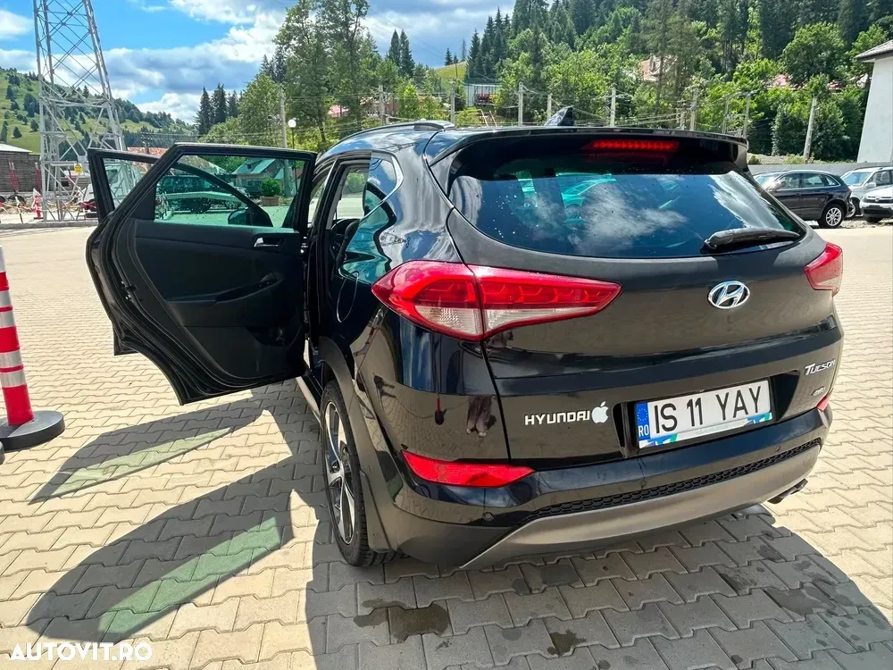 Hyundai Tucson III 2.0 CRDI 4WD 6AT Luxury+ — imagine 5