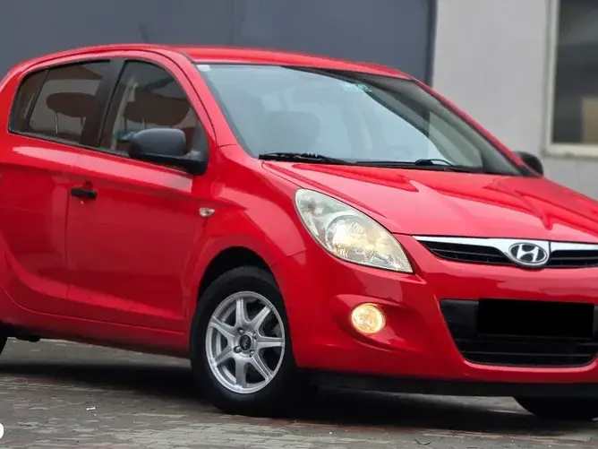 Hyundai i20
