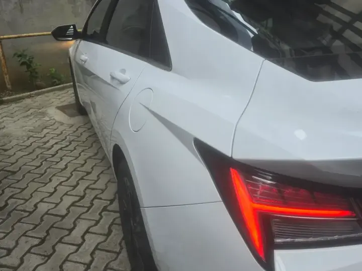 Hyundai Elantra VII 1.6 l 123 CP CVT Highway