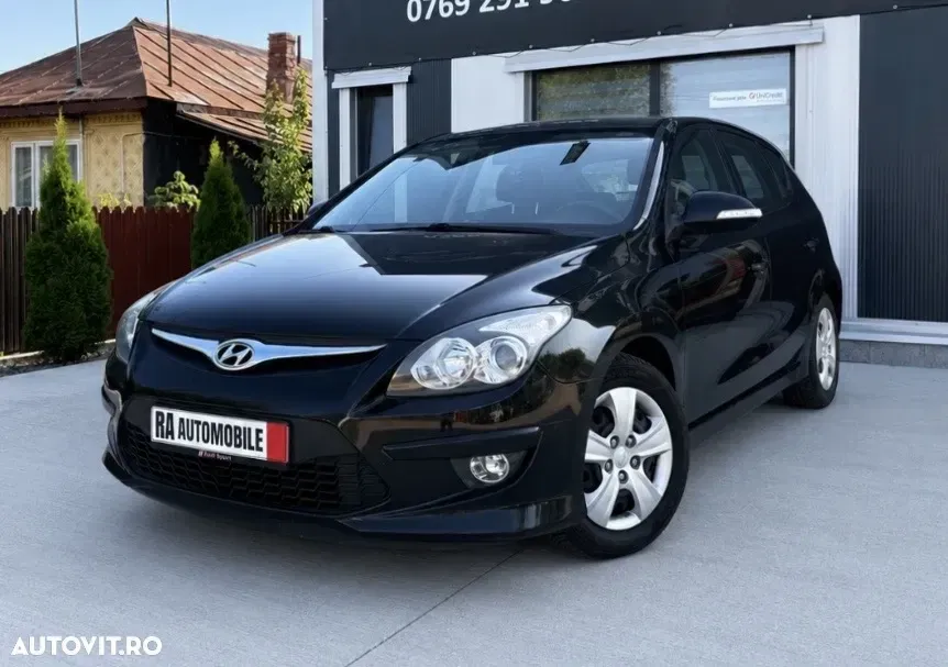 Hyundai i30 I 1.4MPi Highway — imagine 2