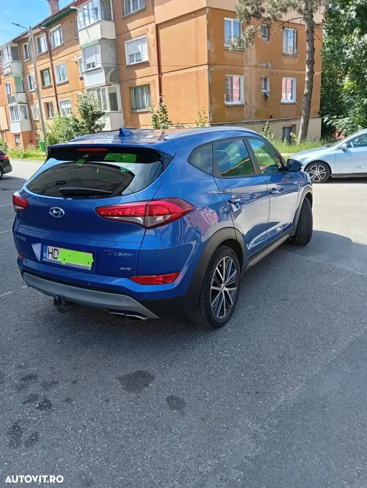 Hyundai Tucson III blue 2.0 CRDi 4WD Aut. Premium — imagine 4