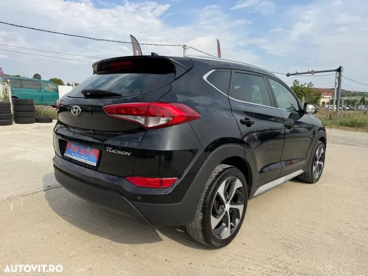 Hyundai Tucson III blue 1.7 CRDi 2WD DCT Premium