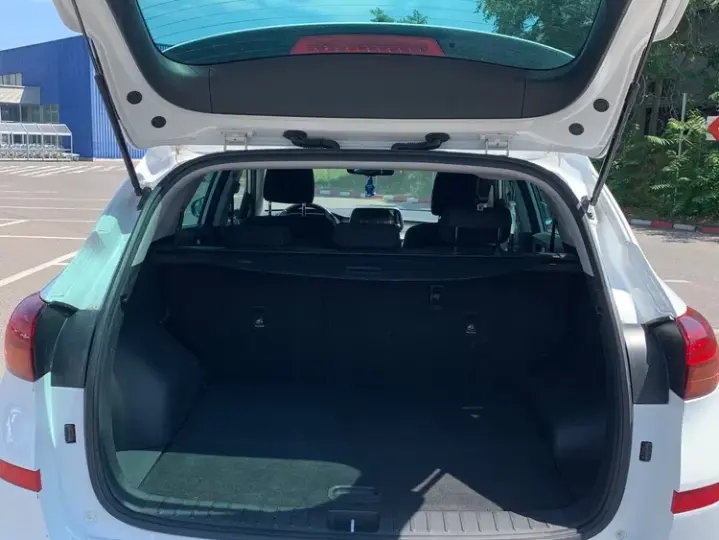 Hyundai Tucson III 1.6 T-GDi 4WD 7DCT Premium
