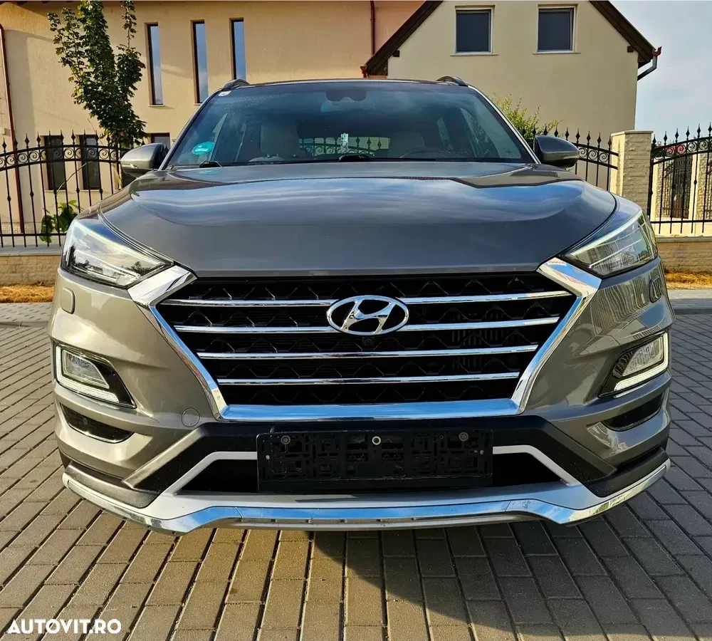 Hyundai Tucson 2.0 CRDI 4WD Automatik Premium — imagine 2