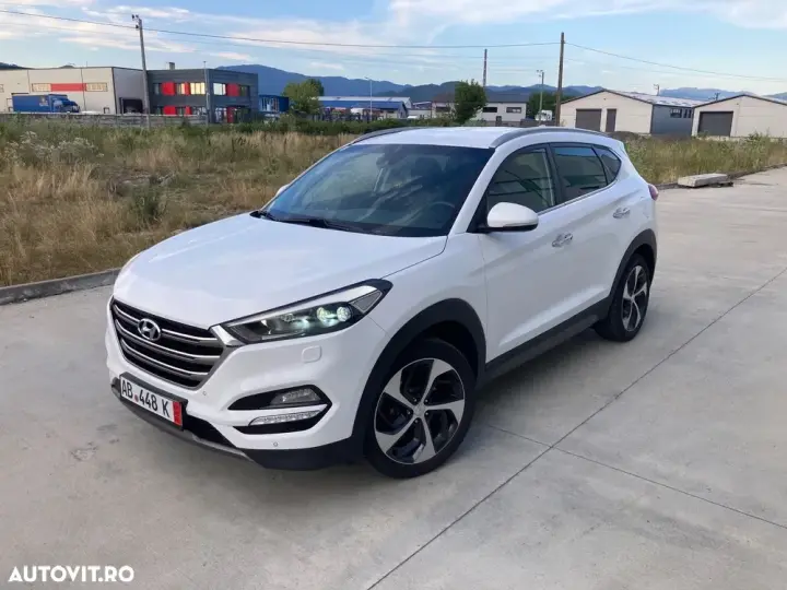 Hyundai Tucson III 2.0 CRDI 4WD Premium