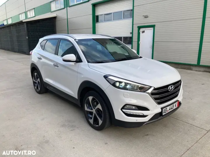 Hyundai Tucson III 2.0 CRDI 4WD Premium