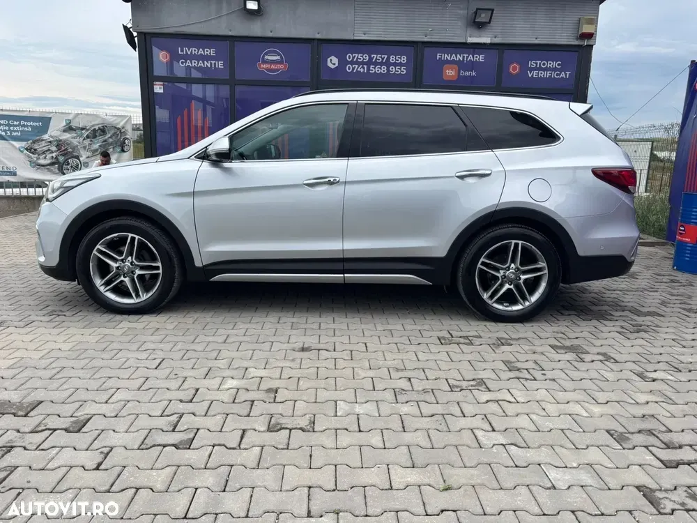 Hyundai Grand Santa Fe — imagine 6