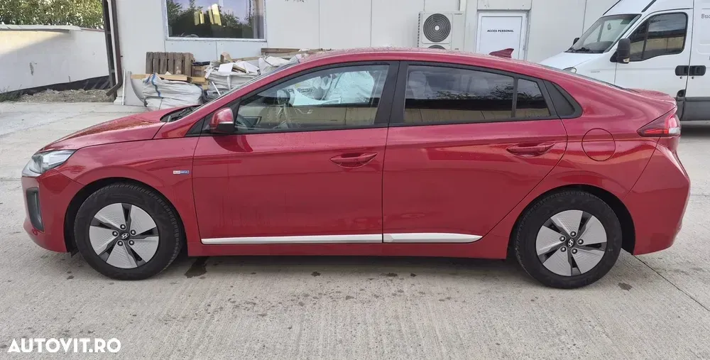 Hyundai IONIQ 1.6 GDI Style — imagine 2