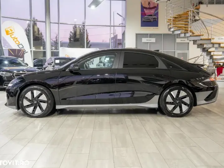 Hyundai IONIQ 53 kWh