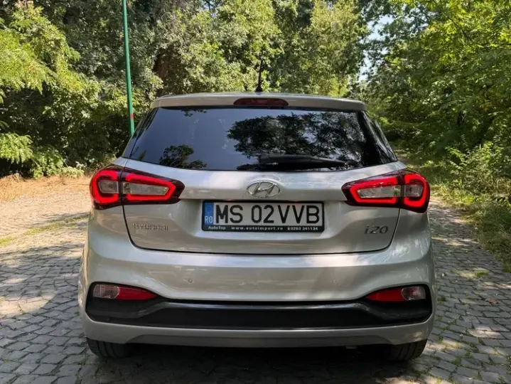 Hyundai i20 II 1.0 T-GDI 7DCT LED Line