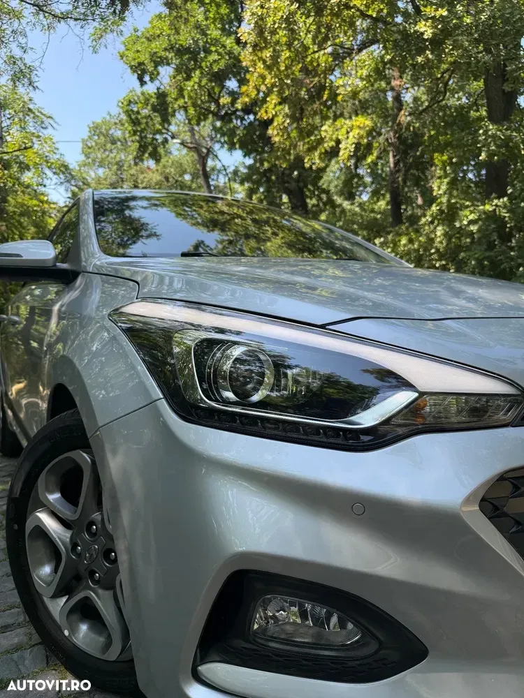 Hyundai i20 II 1.0 T-GDI 7DCT LED Line — imagine 3