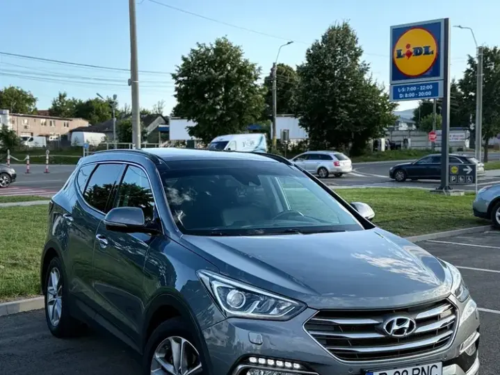 Hyundai Santa Fe IV 2.2 CRDi 4WD AT Luxury Pack