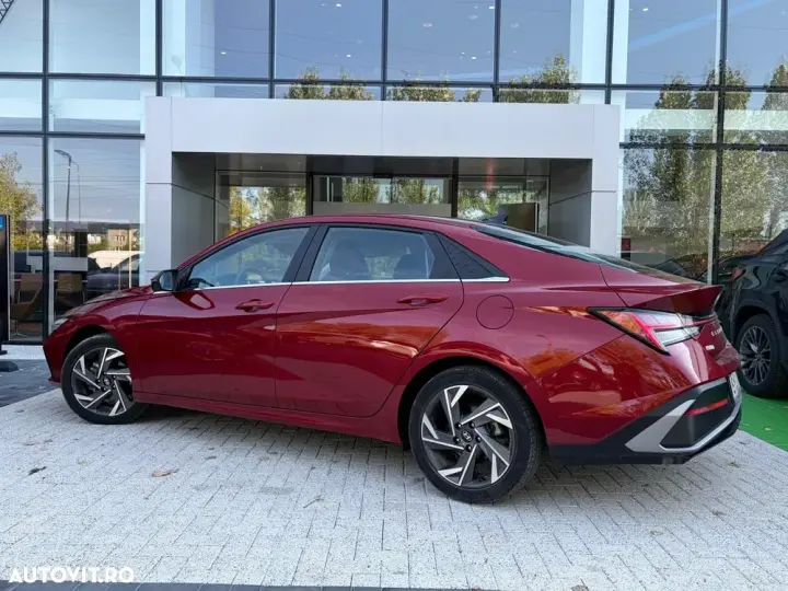 Hyundai Elantra 1.6 l 123 CP CVT Exclusive