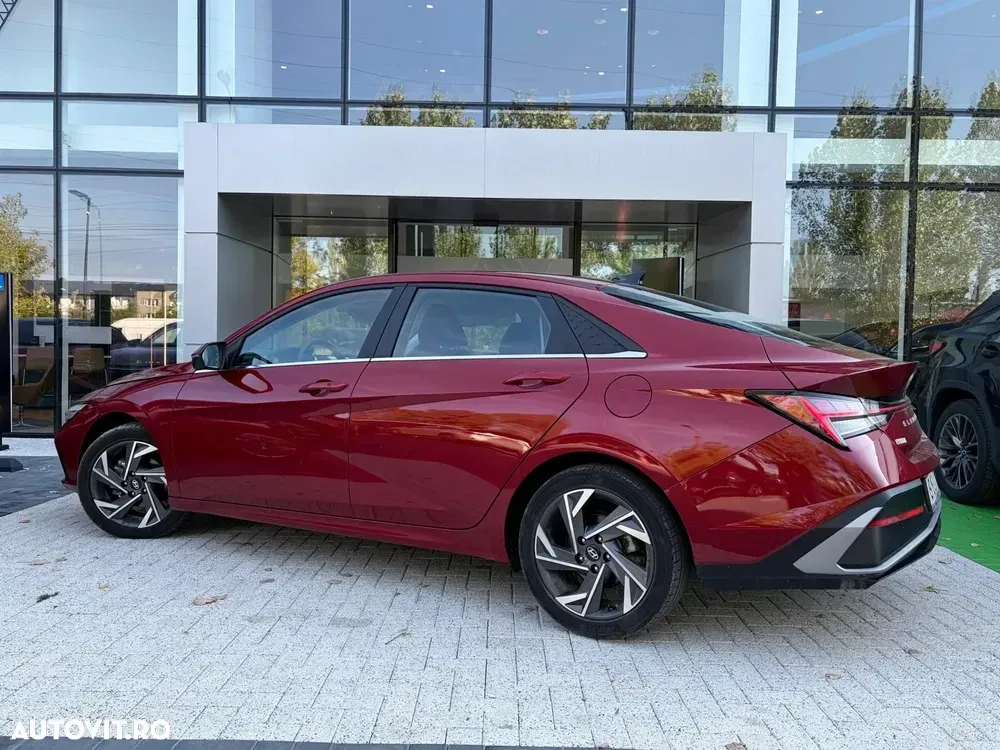 Hyundai Elantra 1.6 l 123 CP CVT Exclusive — imagine 5