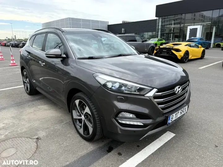 Hyundai Tucson III 2.0 CRDI 4WD 6AT Premium+