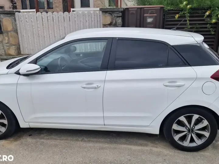 Hyundai i20 II