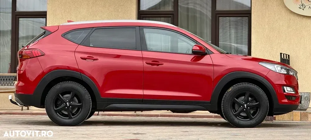 Hyundai Tucson III 1.6 CRDi 4WD 6MT Style — imagine 4