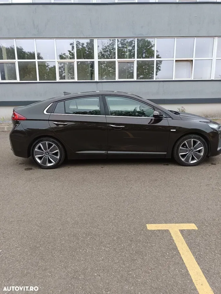 Hyundai IONIQ 1.6 GDI Style — imagine 2