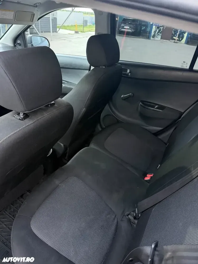 Hyundai i20 I 1.4 CRDI L Classic — imagine 6