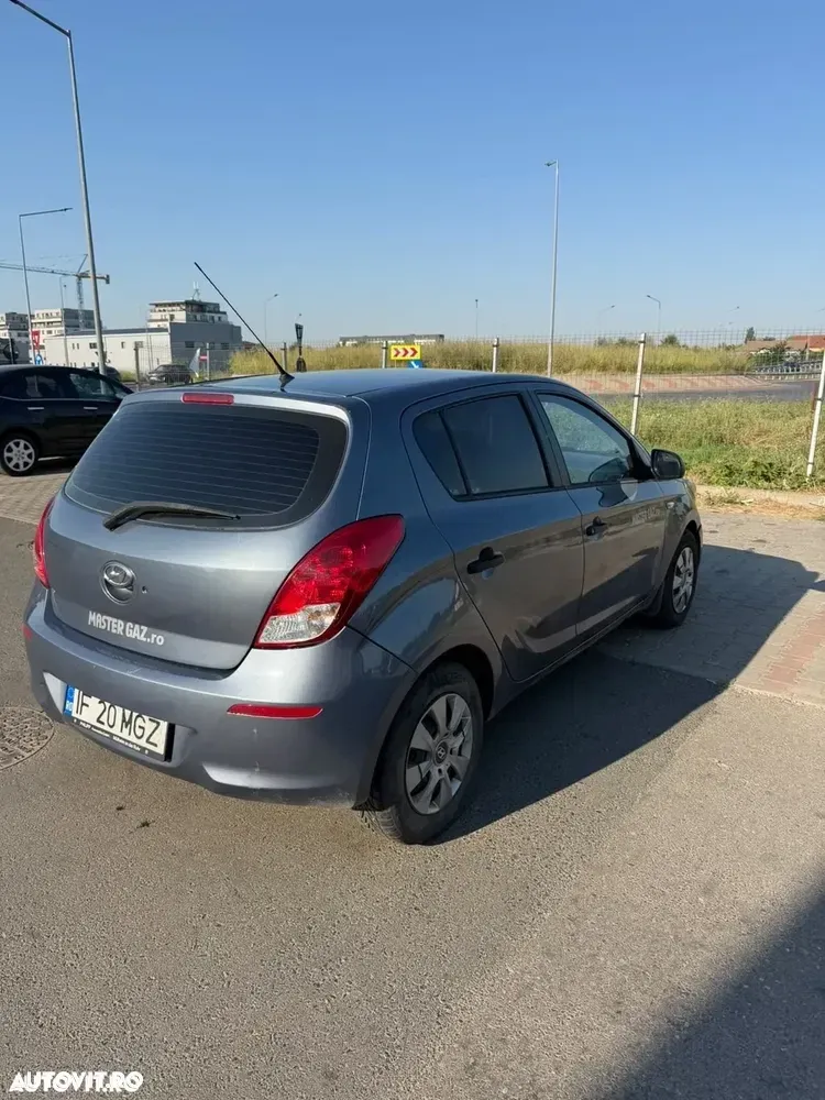 Hyundai i20 I 1.4 CRDI L Classic — imagine 2