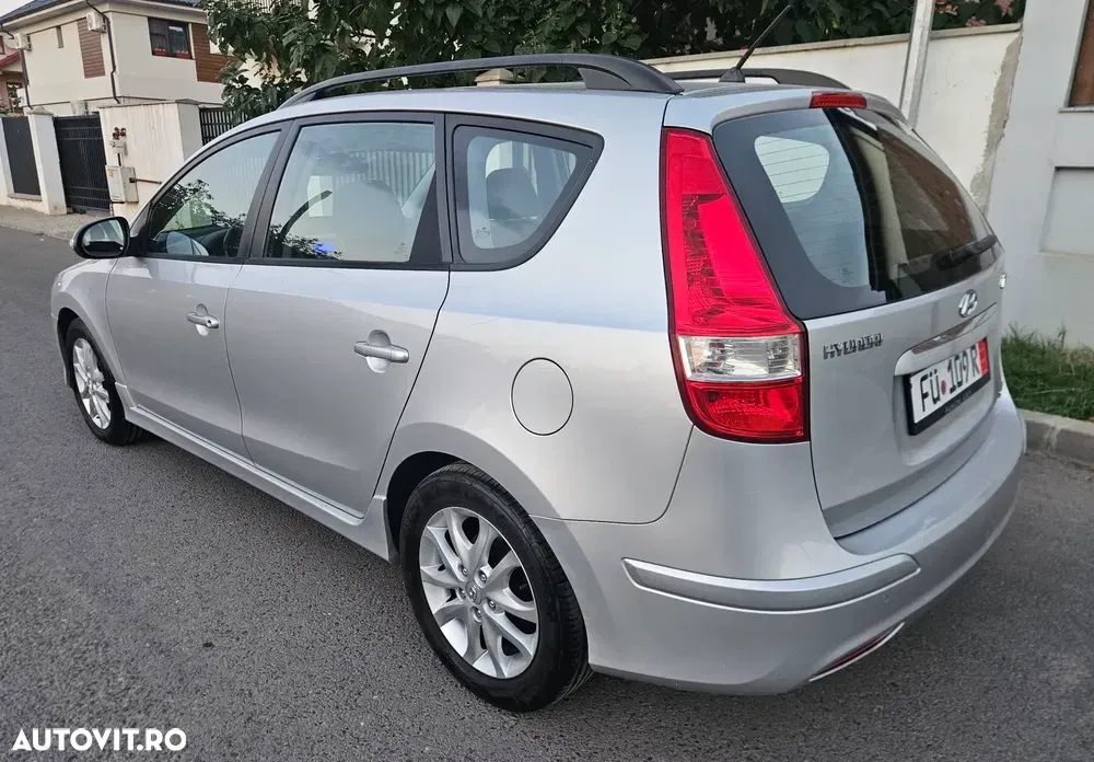 Hyundai i30 I 1.6 CRDI Edition Plus — imagine 2