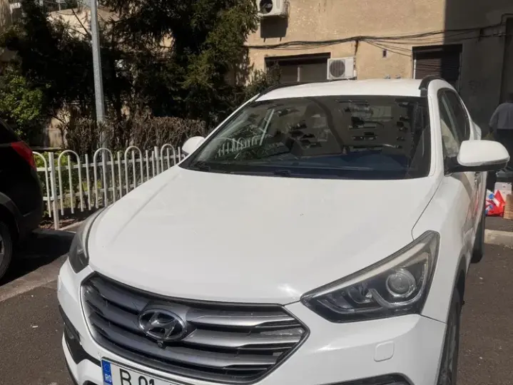 Hyundai Santa Fe III