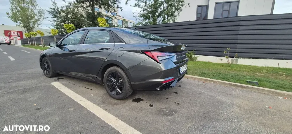 Hyundai Elantra VII 1.6 l 123 CP CVT Highway — imagine 4