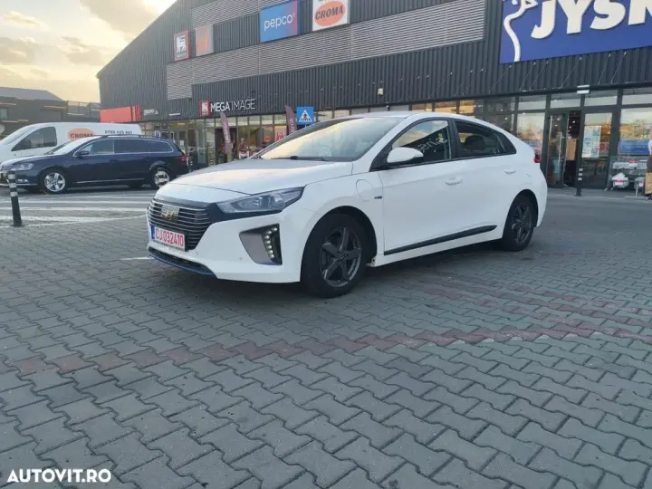 Hyundai IONIQ