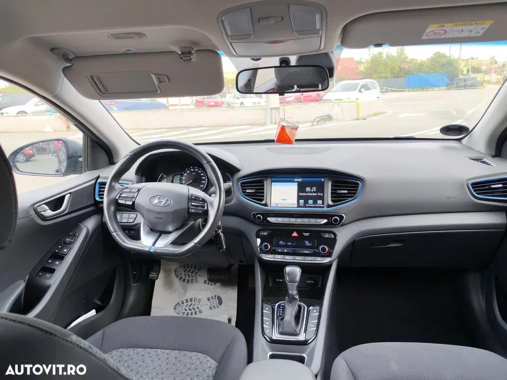 Hyundai IONIQ — imagine 4