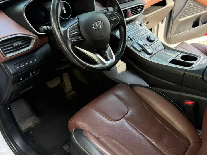 Hyundai Santa Fe IV