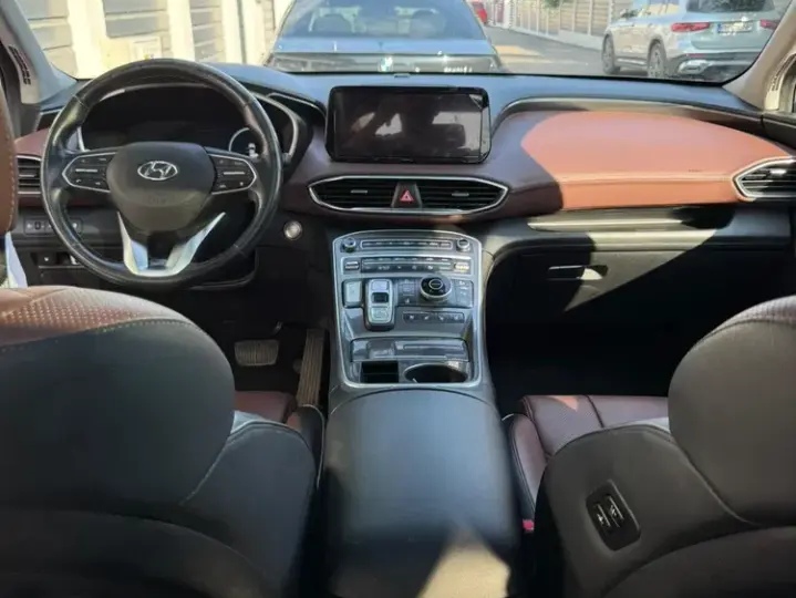 Hyundai Santa Fe IV