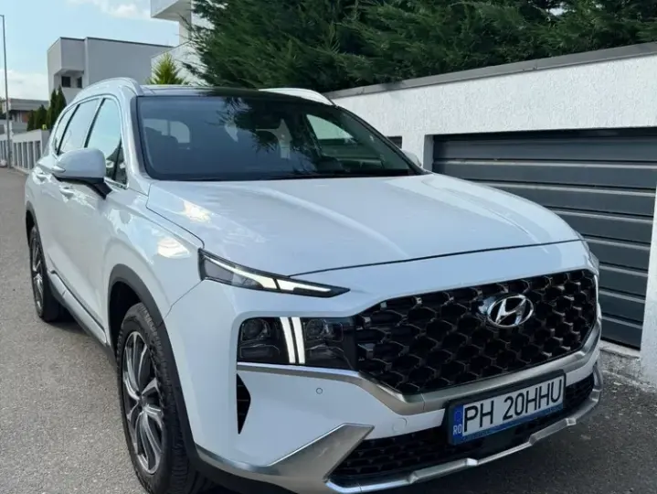 Hyundai Santa Fe IV