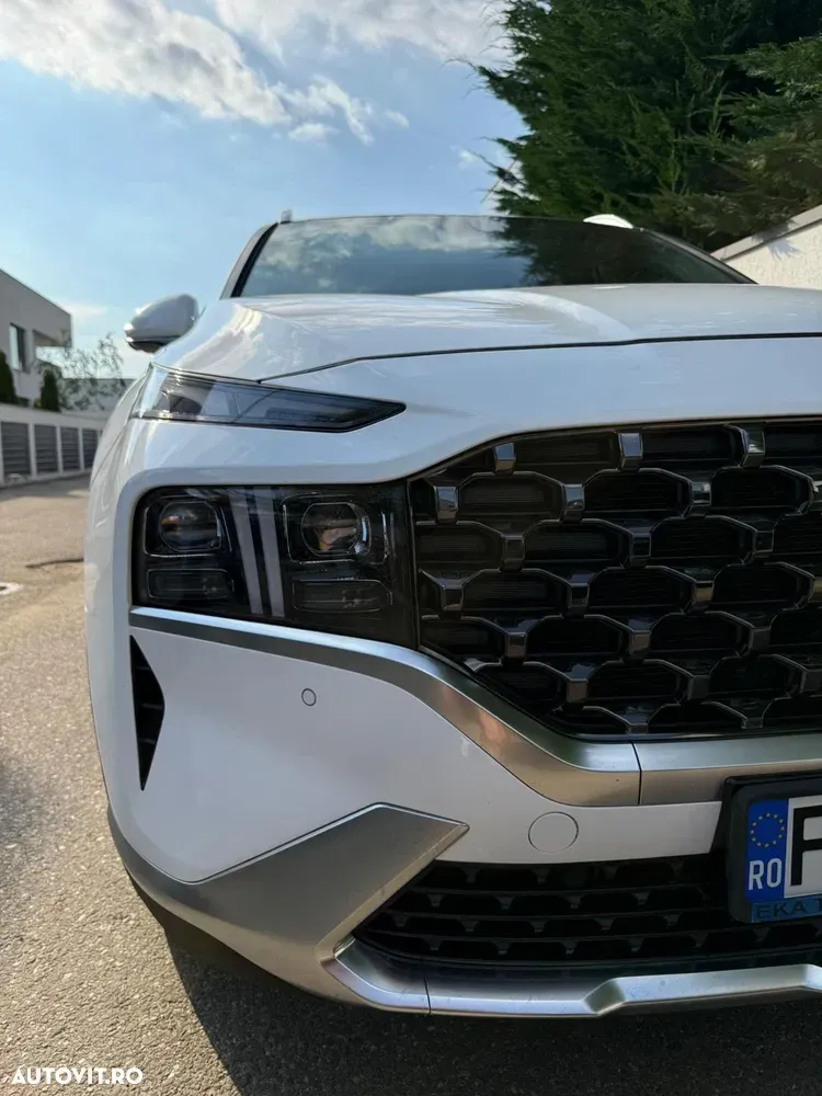 Hyundai Santa Fe IV — imagine 3