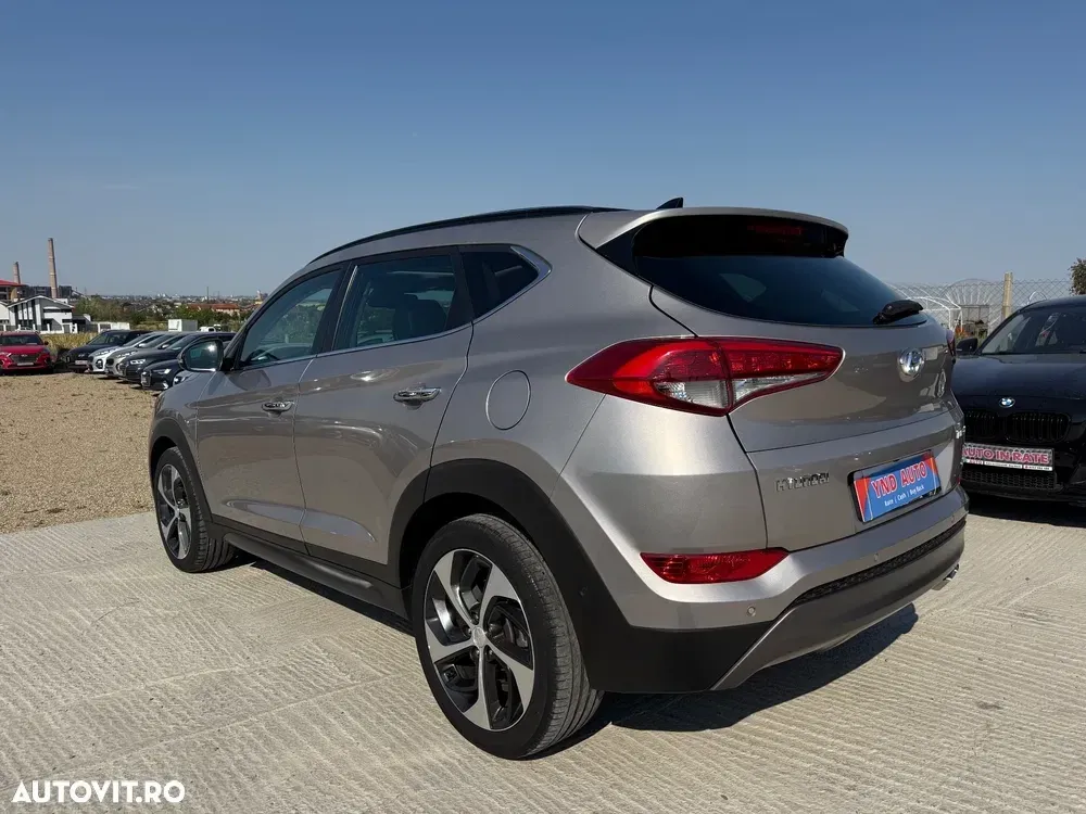 Hyundai Tucson III 1.6 GDI 4WD DCT Premium — imagine 3
