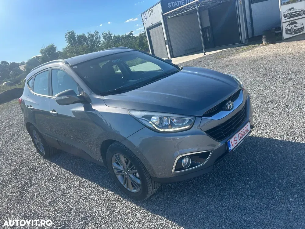 Hyundai ix35 2.0 CRDI 4WD Automatik Trend — imagine 3