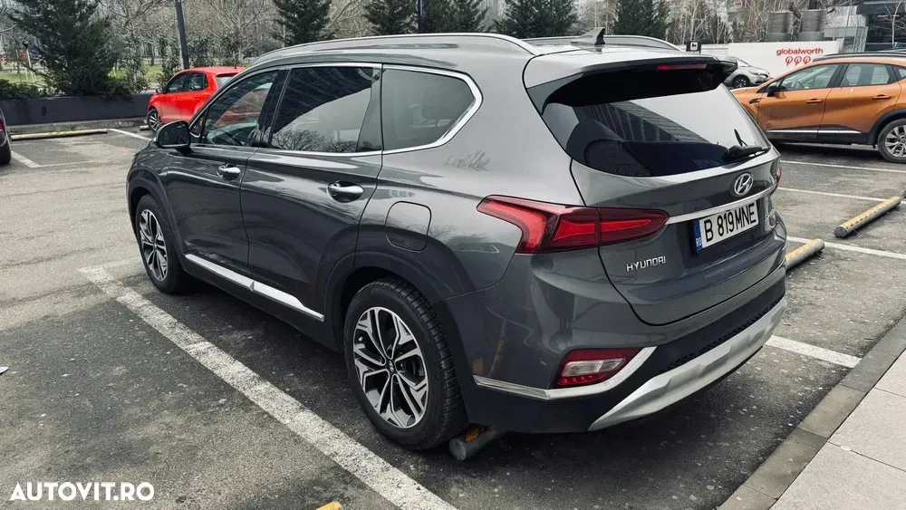 Hyundai Santa Fe IV 2.2 CRDi 4WD 8AT Luxury — imagine 3