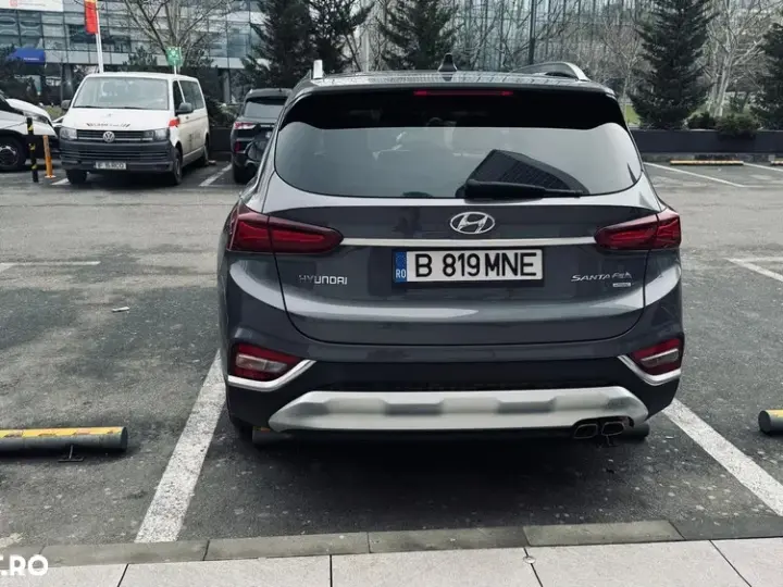 Hyundai Santa Fe IV 2.2 CRDi 4WD 8AT Luxury