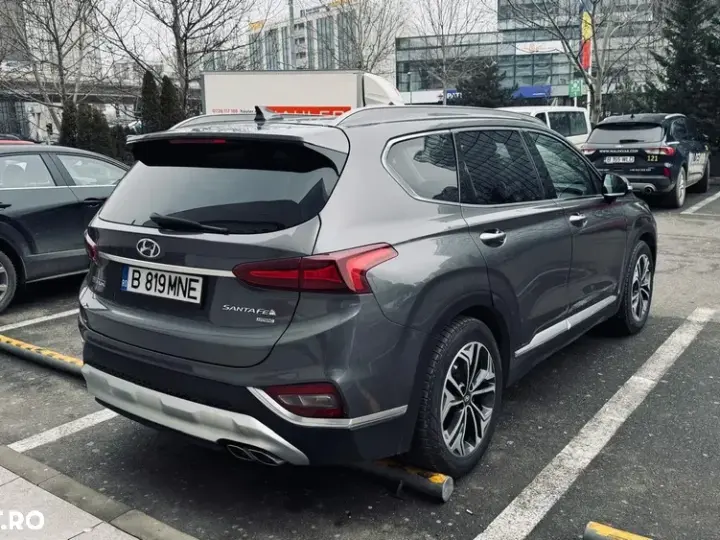 Hyundai Santa Fe IV 2.2 CRDi 4WD 8AT Luxury