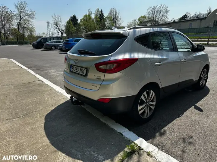 Hyundai ix35 2.0 CRDI 4WD Automatik Fifa World Cup Silver Edition