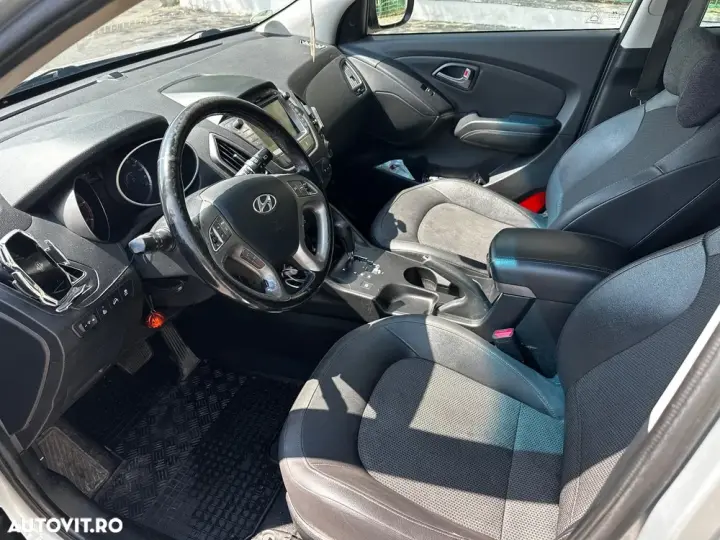 Hyundai ix35 2.0 CRDI 4WD Automatik Fifa World Cup Silver Edition